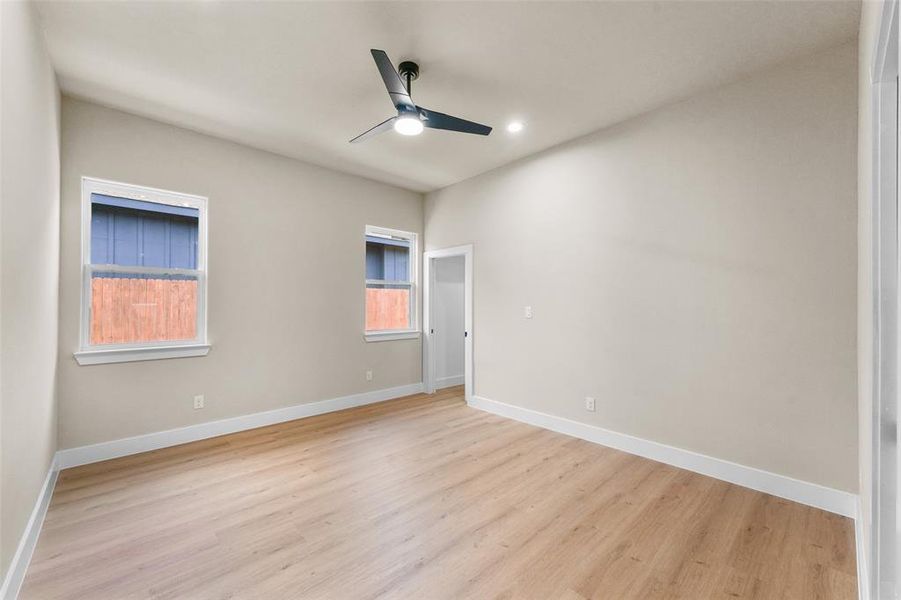 Spacious, unfurnished interior of a new home in , Dallas (Image 23). Spacious, unfurnished interior of a new home in , Dallas (Image 23).