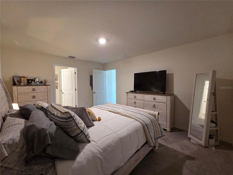 Furnished interior view inside a new home in Hernando County Spot Lots, Spring Hill (Image 17).