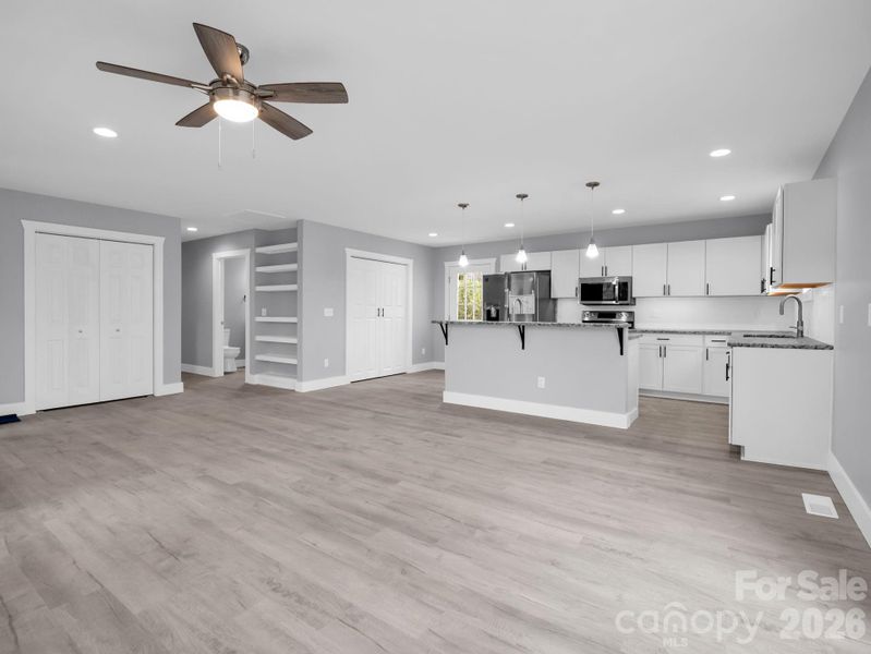 Spacious, unfurnished interior of a new home in , Rosman (Image 15).