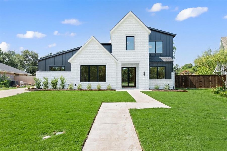 Front exterior of a new home in , Richardson, TX, highlighting curb appeal (Image 23).