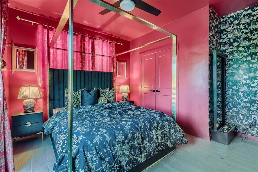 Furnished interior view inside a new home in , Atlanta (Image 6).