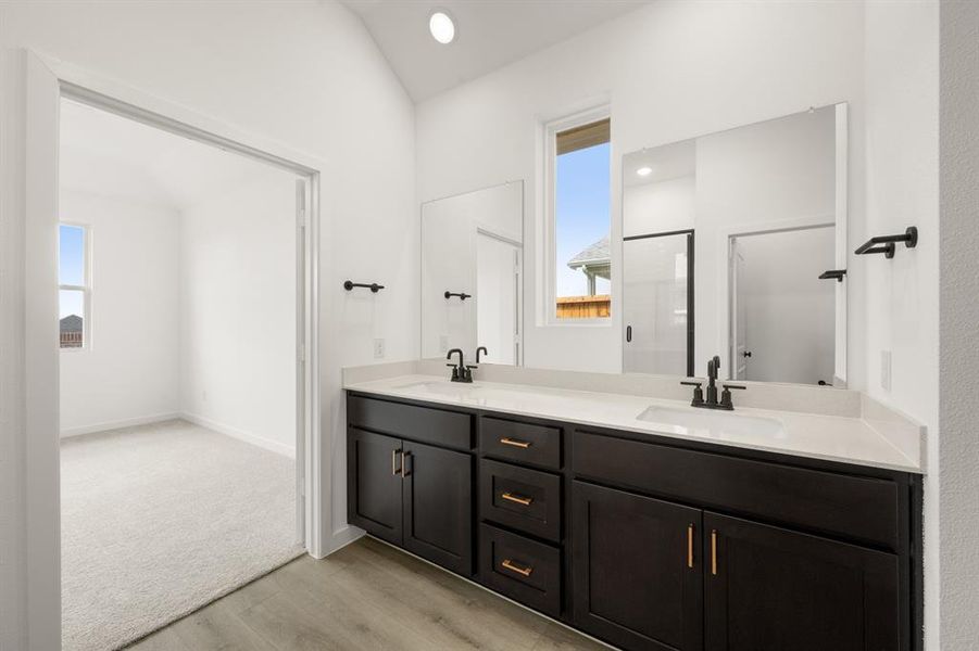 680 Tyronza- Primary Suite-4