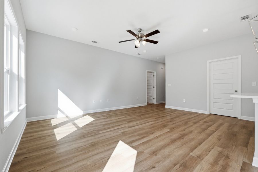 Spacious, unfurnished interior of a new home in McCarthy Estates, Defuniak Springs (Image 32). Spacious, unfurnished interior of a new home in McCarthy Estates, Defuniak Springs (Image 32).