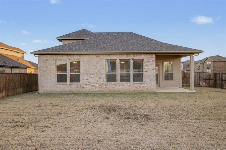 Exterior details and patio area of a home in Courts Of Bonnie Brae, Denton (Image 3). Exterior details and patio area of a home in Courts Of Bonnie Brae, Denton (Image 3).