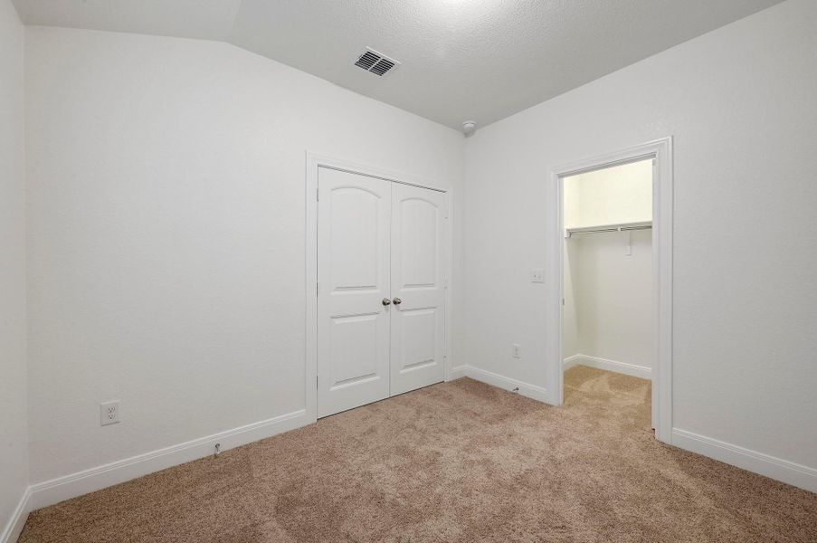 Spacious, unfurnished interior of a new home in McKinney Crossing, Austin (Image 21). Spacious, unfurnished interior of a new home in McKinney Crossing, Austin (Image 21).