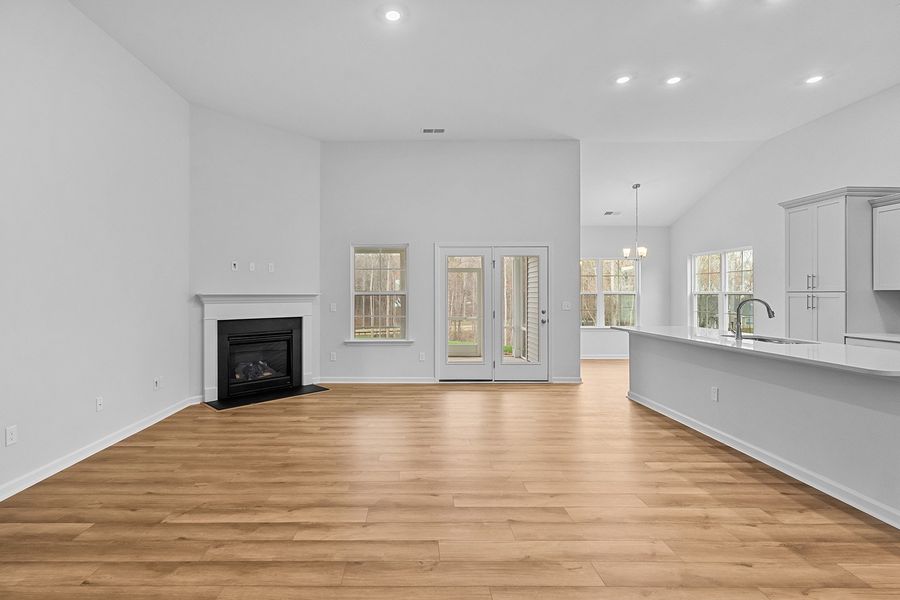 Spacious, unfurnished interior of a new home in Brayden, Advance (Image 15).