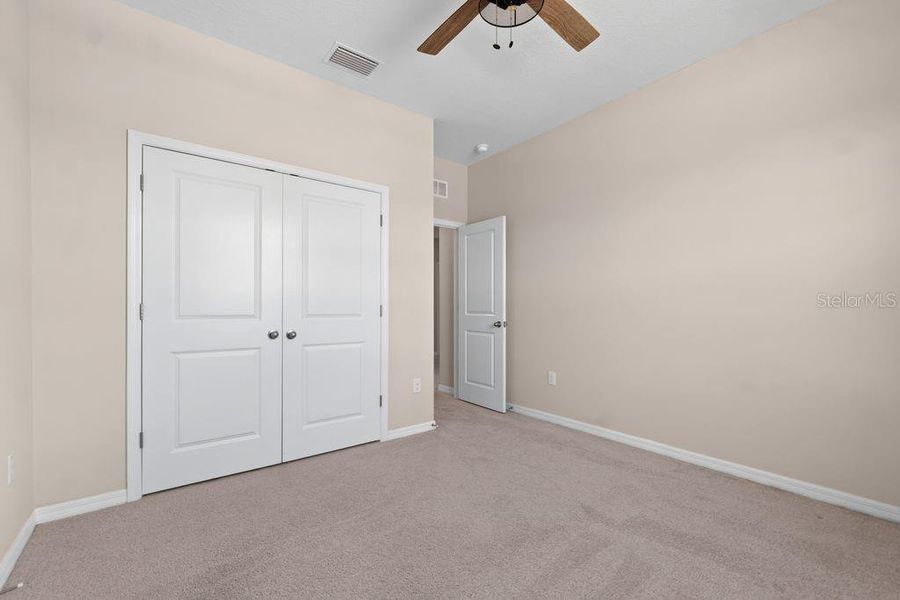 Spacious, unfurnished interior of a new home in Waterford, Brooksville (Image 34).