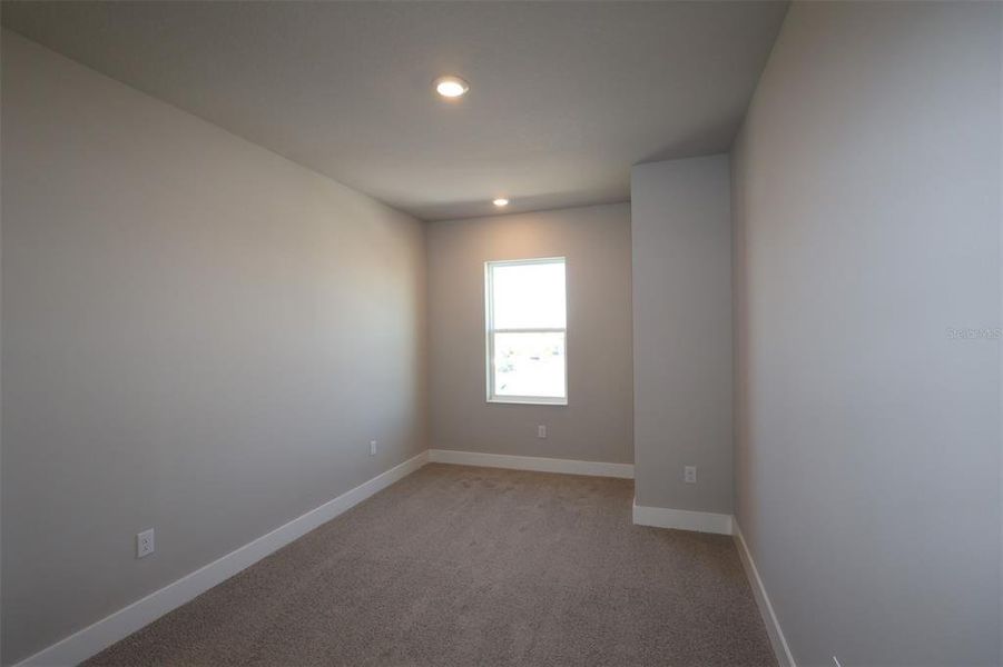 Spacious, unfurnished interior of a new home in Waterset Classic Series, Apollo Beach (Image 18). Spacious, unfurnished interior of a new home in Waterset Classic Series, Apollo Beach (Image 18).