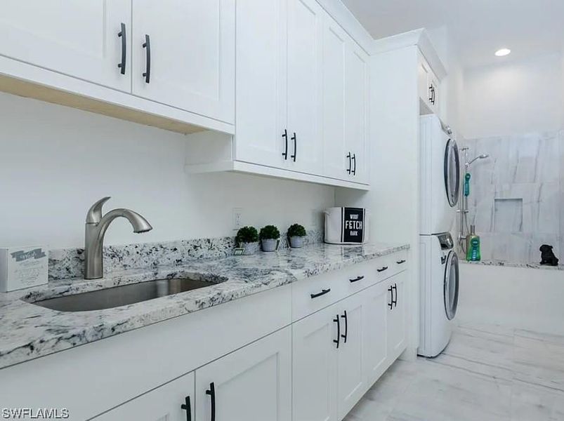 Photo of Model Photo of Model