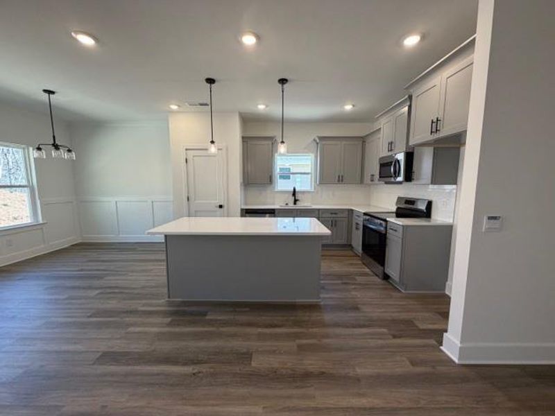 Furnished interior view inside a new home in Thunder Ridge, Dawsonville (Image 5).