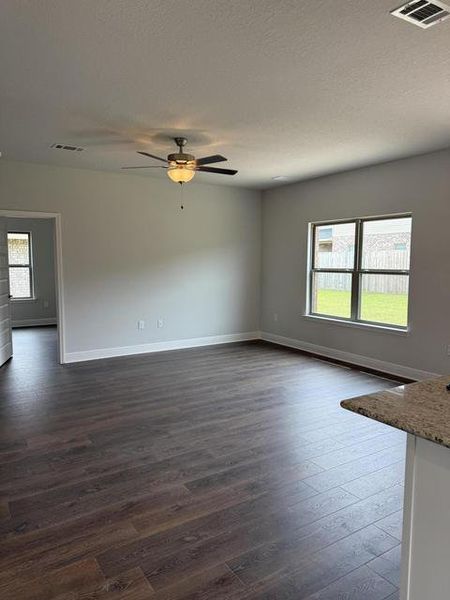 Spacious, unfurnished interior of a new home in Ridgeway Landing, Crestview (Image 16). Spacious, unfurnished interior of a new home in Ridgeway Landing, Crestview (Image 16).
