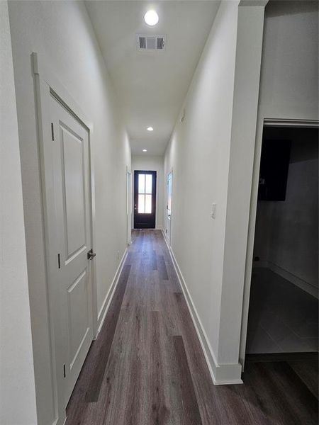 Spacious, unfurnished interior of a new home in , Azle (Image 9).