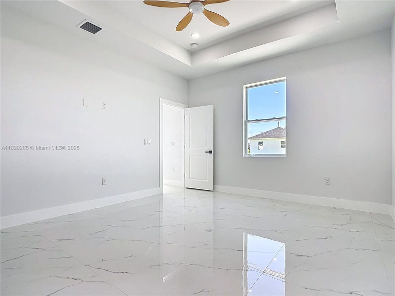 Spacious, unfurnished interior of a new home in , Lehigh Acres (Image 45). Spacious, unfurnished interior of a new home in , Lehigh Acres (Image 45).