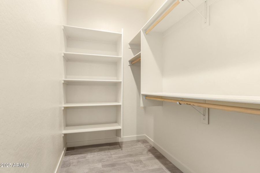 22 - Center 32210 22 - Center 32210