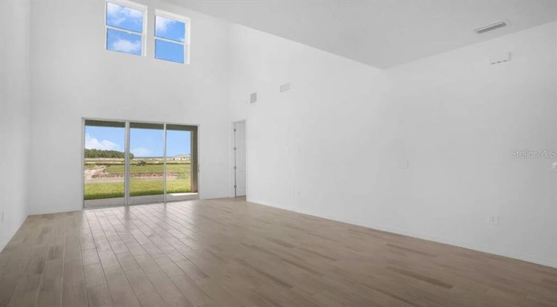 Spacious, unfurnished interior of a new home in Aden North at Westview, Kissimmee (Image 20). Spacious, unfurnished interior of a new home in Aden North at Westview, Kissimmee (Image 20).