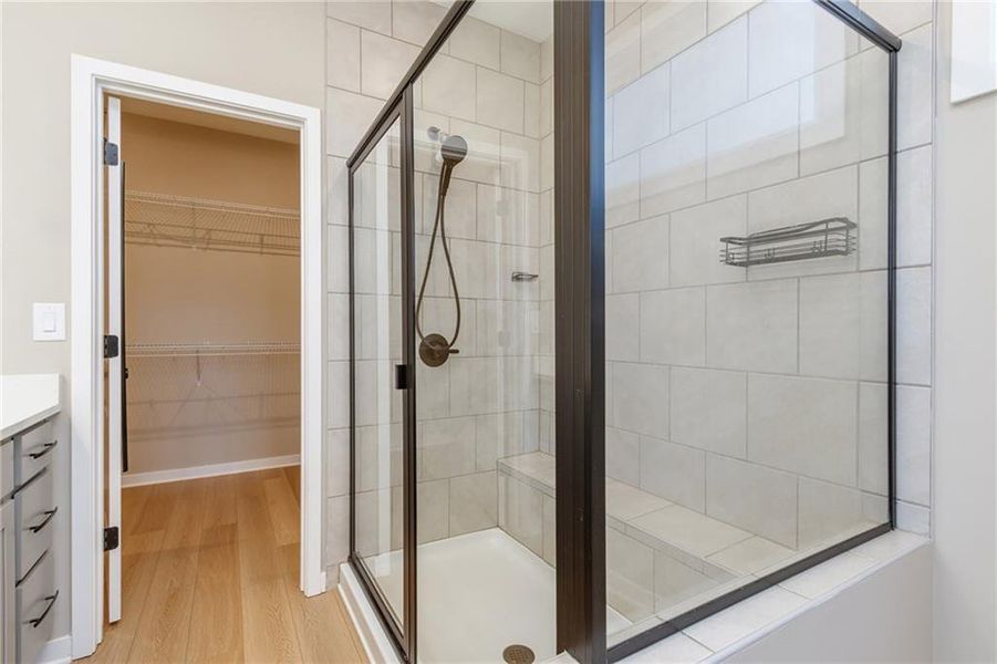 Close-up of interior finishes inside a home in Sweetbay Farm, Lawrenceville (Image 22).