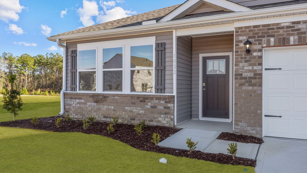 Exterior details and patio area of a home in West New Bern, New Bern (Image 3).