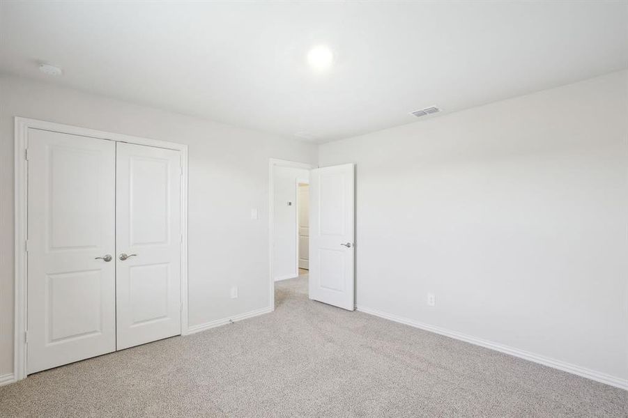 Photo is not of the actual home, but is an inspirational photo of builder’s model home and may depict options, furnishings, and/or decorator features that are not included.