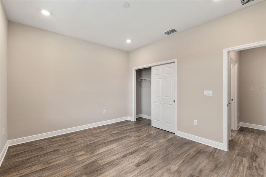 Spacious, unfurnished interior of a new home in , Ocala (Image 50).