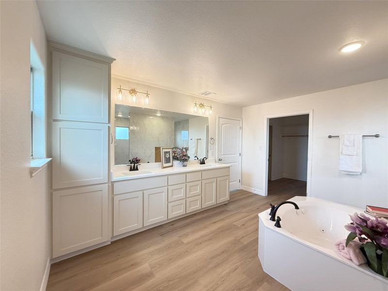 Furnished interior view inside a new home in , Copperas Cove (Image 6).