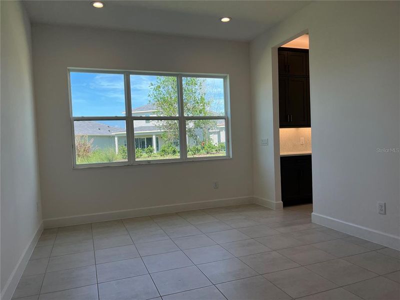 Spacious, unfurnished interior of a new home in , Wesley Chapel (Image 31).