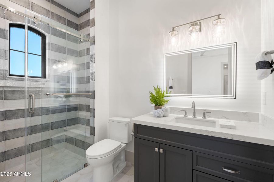 47-web-or-mls-3623-e-mallory-cir