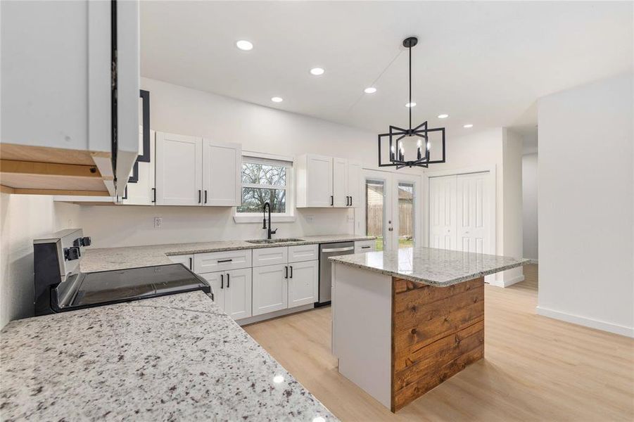 Furnished interior view inside a new home in , Brownwood (Image 7).