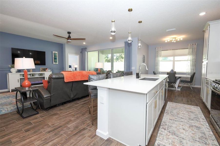Furnished interior view inside a new home in , Mount Dora (Image 11).