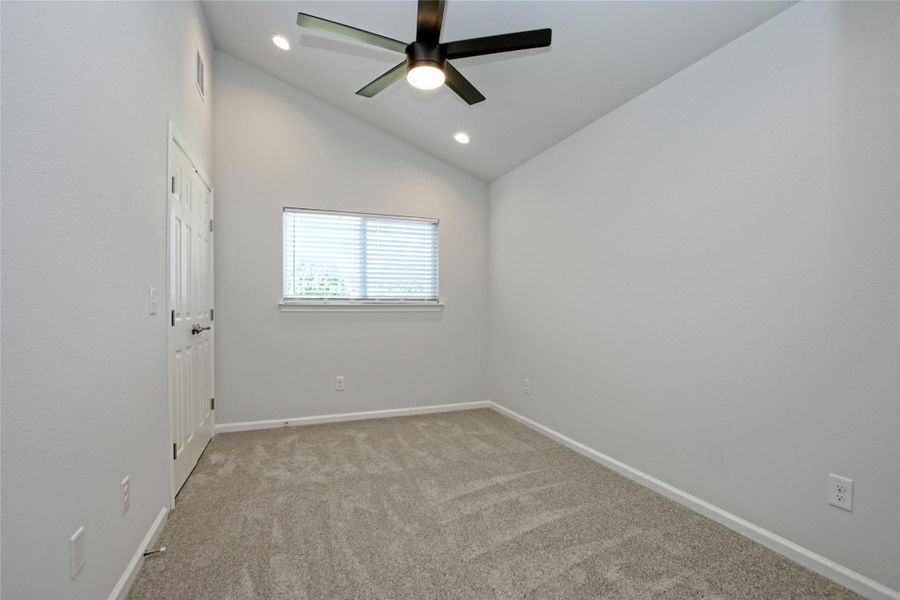 Spacious, unfurnished interior of a new home in , Round Rock (Image 18). Spacious, unfurnished interior of a new home in , Round Rock (Image 18).