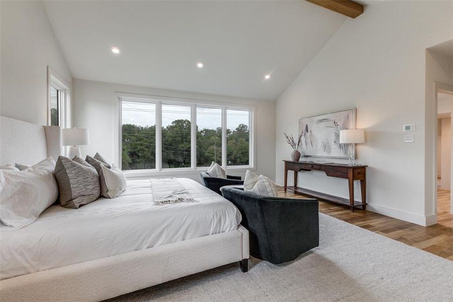 Furnished interior view inside a new home in , Dallas (Image 25).