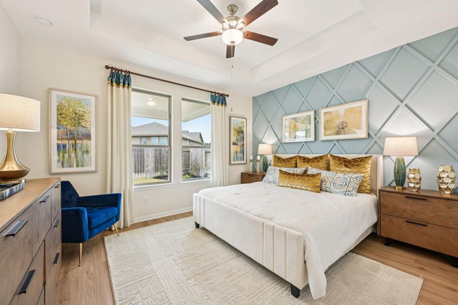 Furnished interior view inside a new home in Meadow Park, Conroe (Image 33).