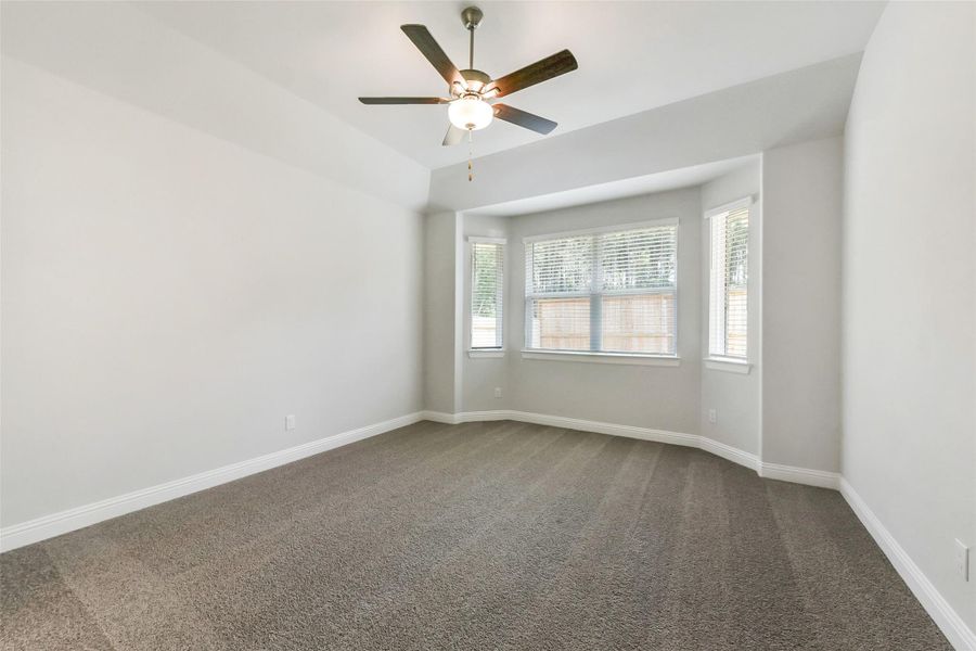Spacious, unfurnished interior of a new home in Evergreen 40', Conroe (Image 17). Spacious, unfurnished interior of a new home in Evergreen 40', Conroe (Image 17).
