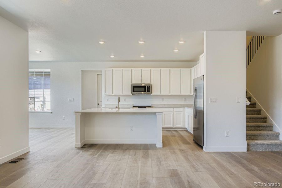Furnished interior view inside a new home in Ken-Caryl Ranch: The Monarch Collection, Littleton (Image 6). Furnished interior view inside a new home in Ken-Caryl Ranch: The Monarch Collection, Littleton (Image 6).