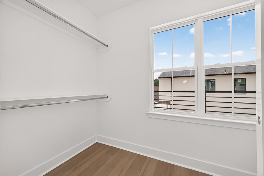 Spacious, unfurnished interior of a new home in , Spring (Image 25).