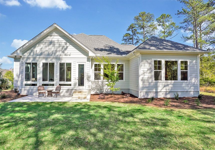 Shelter Bay, Elevation G7