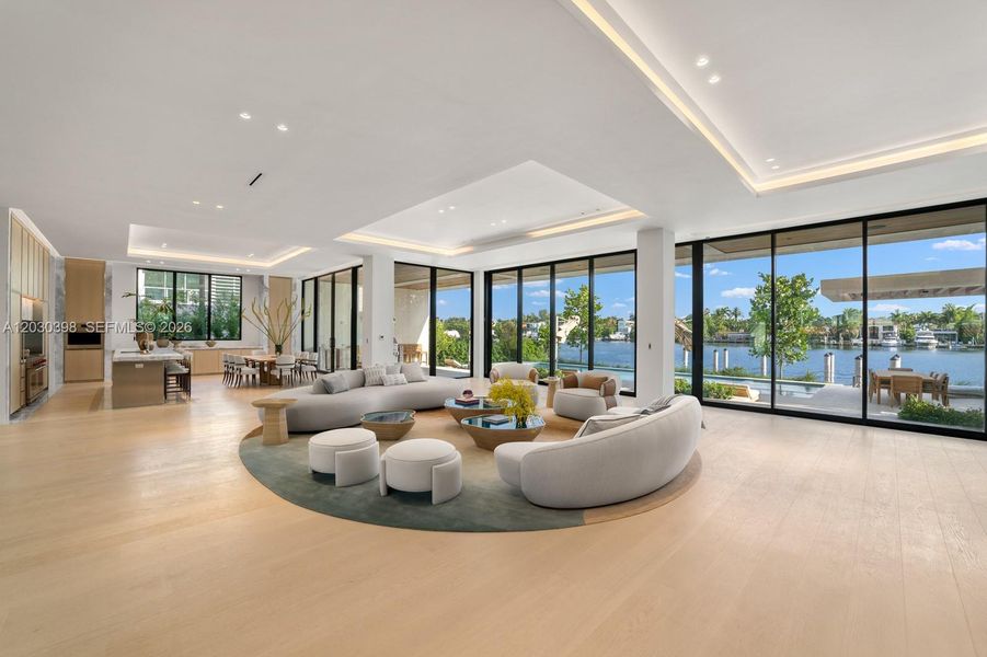 Community amenities in , Miami Beach (Image 41).