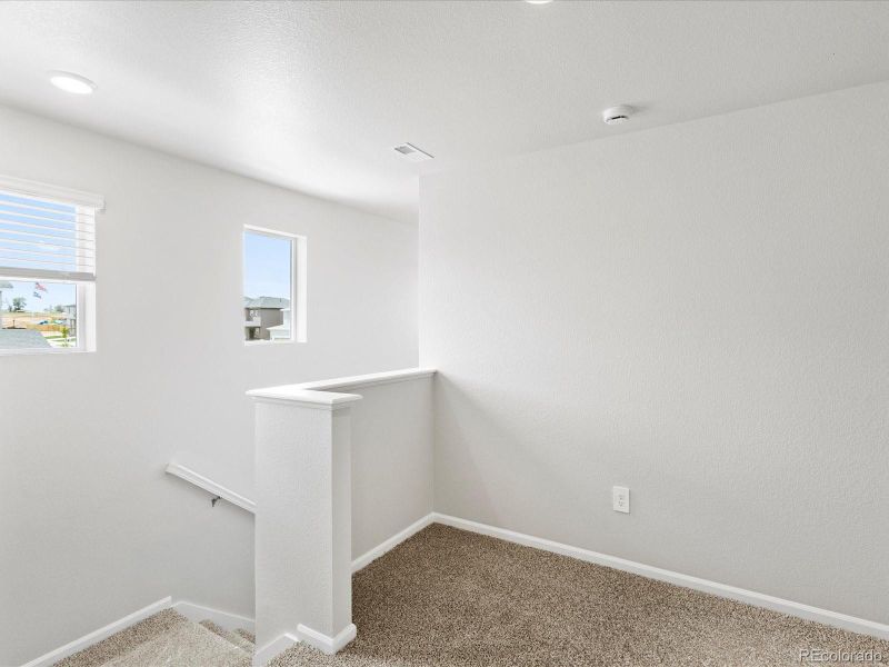 Spacious, unfurnished interior of a new home in Lake Bluff, Greeley (Image 21). Spacious, unfurnished interior of a new home in Lake Bluff, Greeley (Image 21).