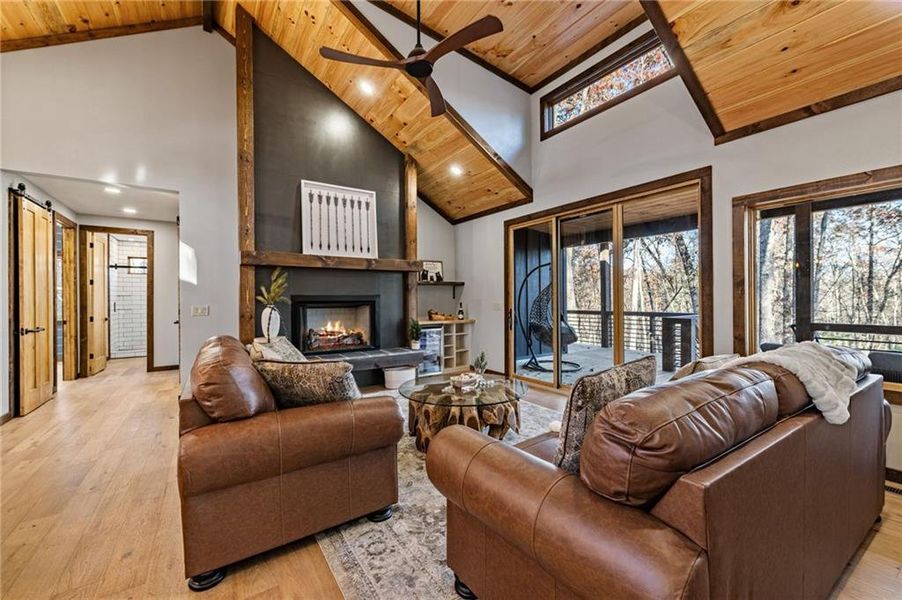 Image 43 of a home in .