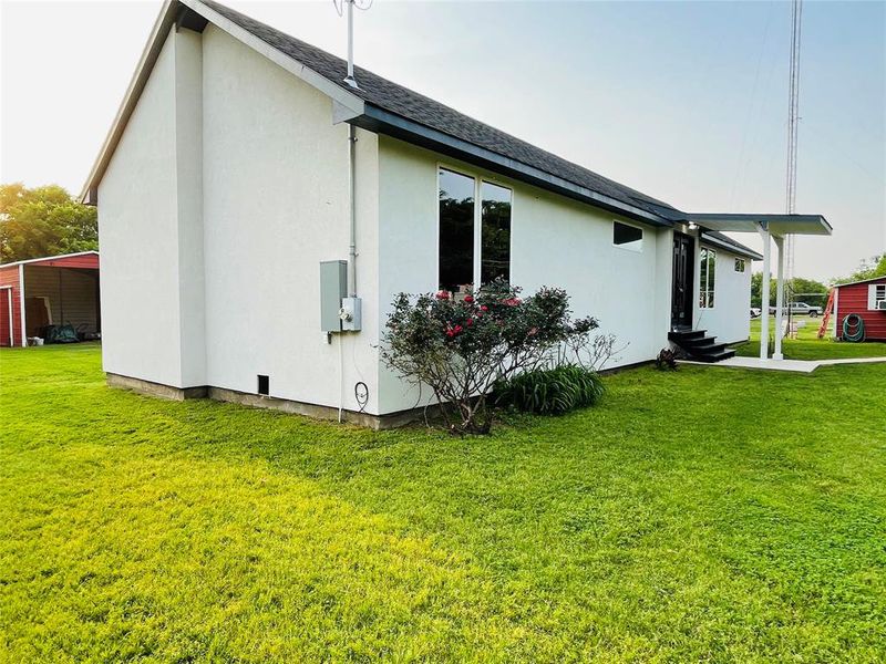 Exterior details and patio area of a home in , Kemp (Image 1). Exterior details and patio area of a home in , Kemp (Image 1).