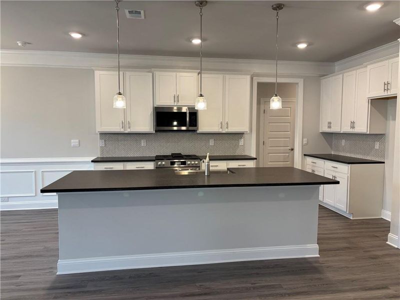 Furnished interior view inside a new home in Tuscany Hills, Douglasville (Image 5).