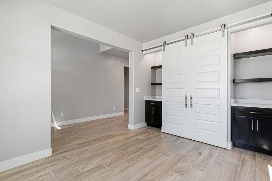 Spacious, unfurnished interior of a new home in The View at Desert Springs | Thoughtful Collection, El Paso (Image 11). Spacious, unfurnished interior of a new home in The View at Desert Springs | Thoughtful Collection, El Paso (Image 11).