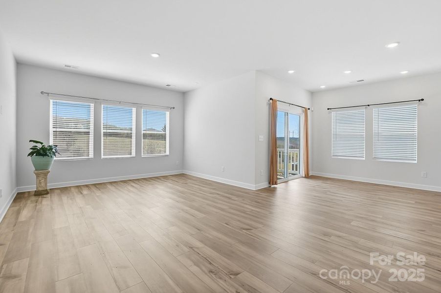 Look at the natural light! Look at the natural light!