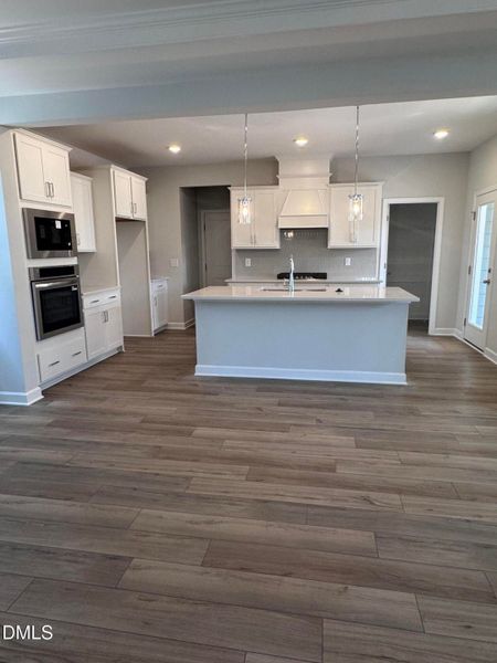 Image 22 of a home in Forestville Yard.