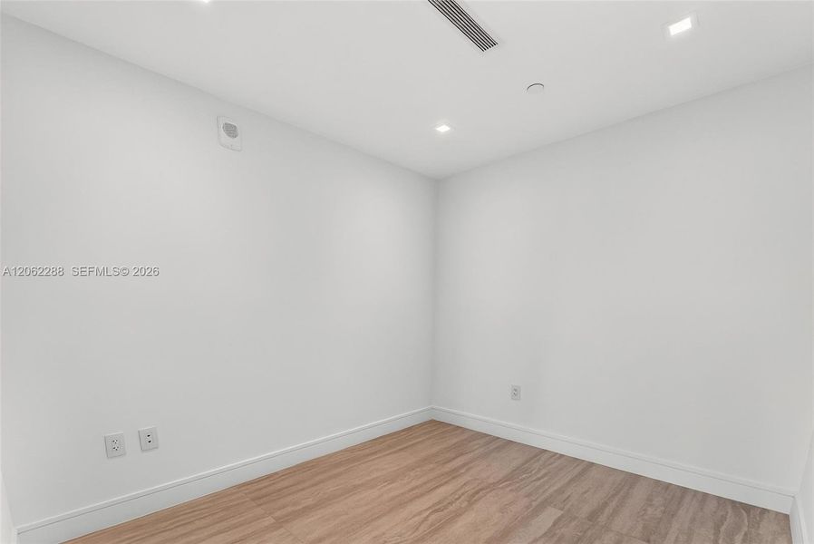 Spacious, unfurnished interior of a new home in , North Miami (Image 28). Spacious, unfurnished interior of a new home in , North Miami (Image 28).