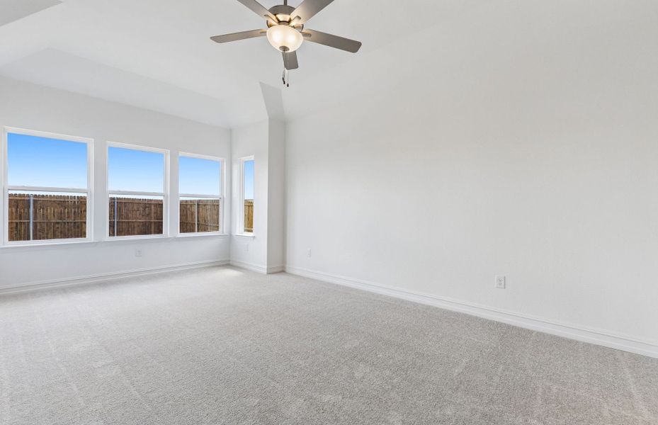 Spacious, unfurnished interior of a new home in Ribbonwood, Aubrey (Image 20). Spacious, unfurnished interior of a new home in Ribbonwood, Aubrey (Image 20).