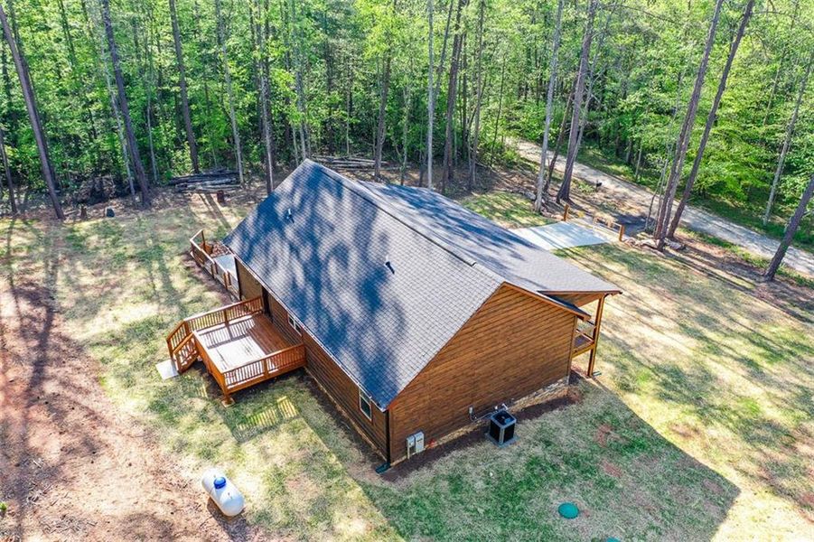 Exterior details and patio area of a home in , Ellijay (Image 17).