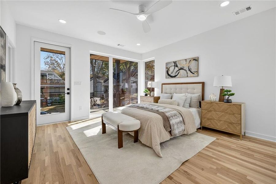 Furnished interior view inside a new home in , Atlanta (Image 37).