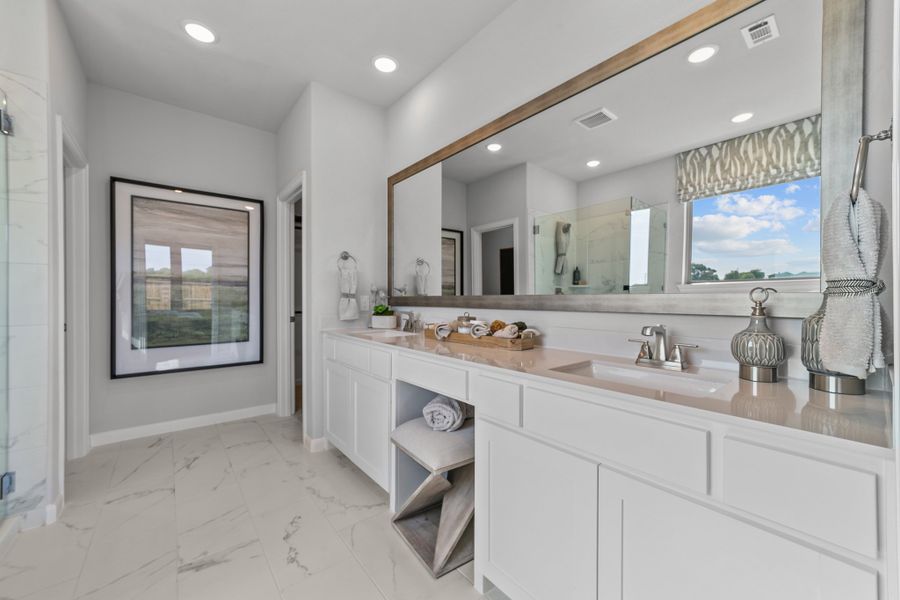 Representative furnished interior of a home built from the Kensington by Cambridge Homes in Tinsley Meadows, Van Alstyne (Image 21). Representative furnished interior of a home built from the Kensington by Cambridge Homes in Tinsley Meadows, Van Alstyne (Image 21).