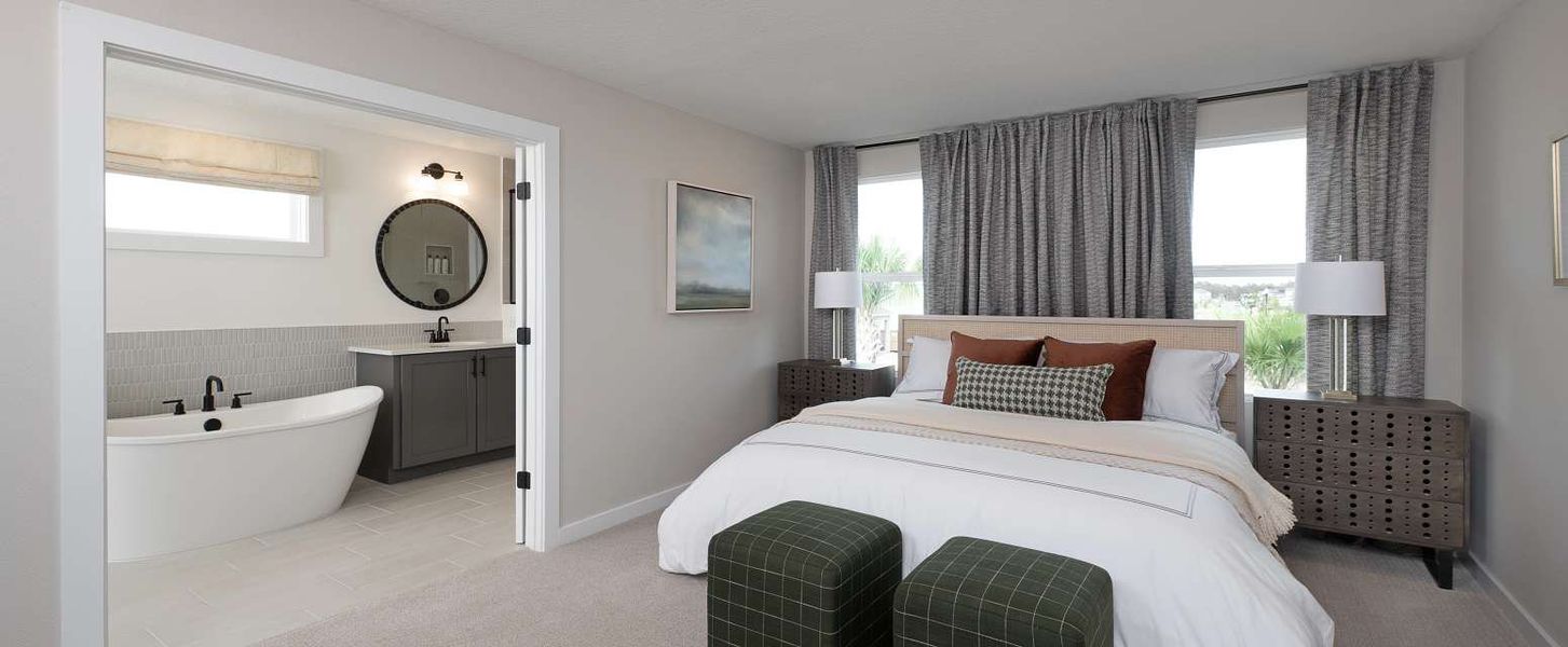 Representative furnished interior of a home built from the Moseley by Ashton Woods in Lake Cawood Cove, Windermere (Image 10).