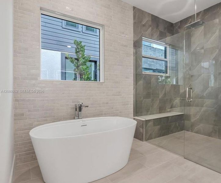 Furnished interior view inside a new home in , Davenport (Image 7).